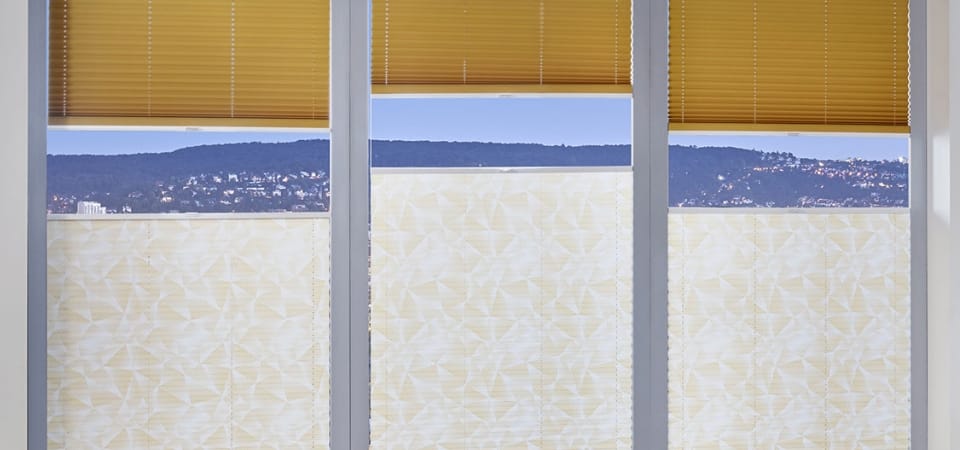 Insektenschutzrahmen an einem Fenster